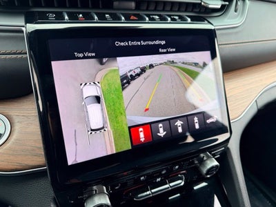 2022 Jeep Grand Cherokee Summit 4x4
