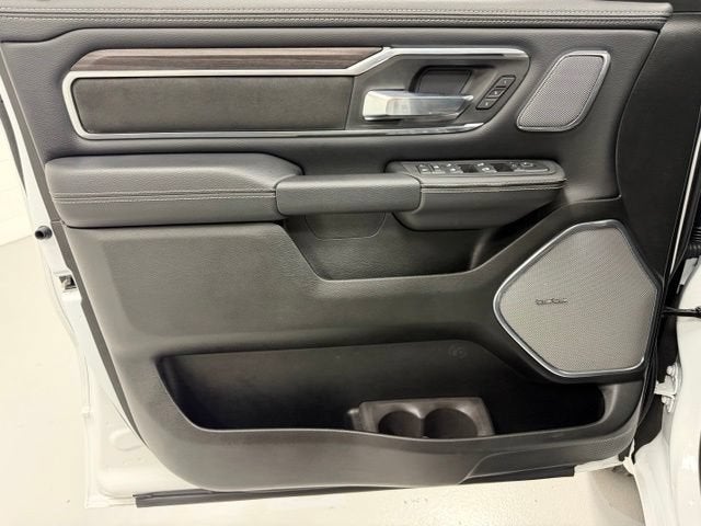 2026 RAM 1500 Laramie Crew Cab 4x4 5'7" Box
