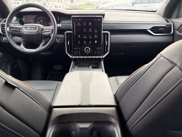 2025 GMC Acadia AT4