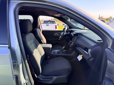 2024 Chevrolet Traverse Limited LT Cloth