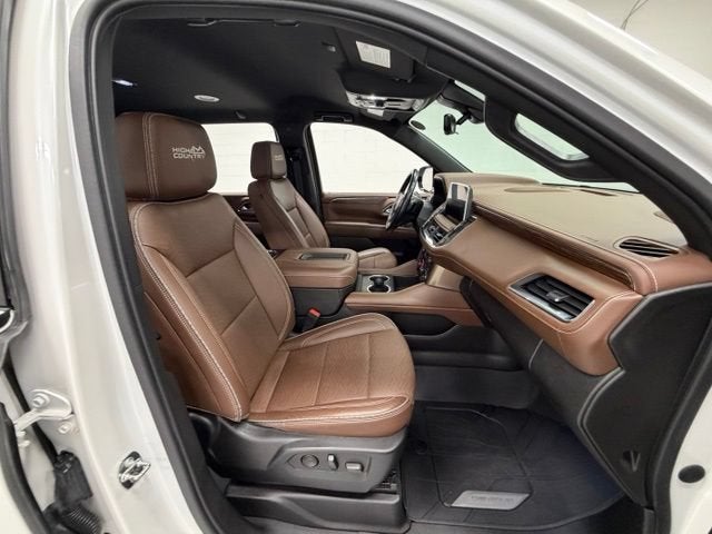 2022 Chevrolet Suburban High Country