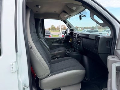 2025 GMC Savana Cargo Work Van