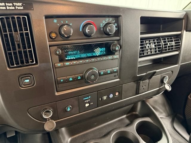 2025 GMC Savana Cargo Work Van