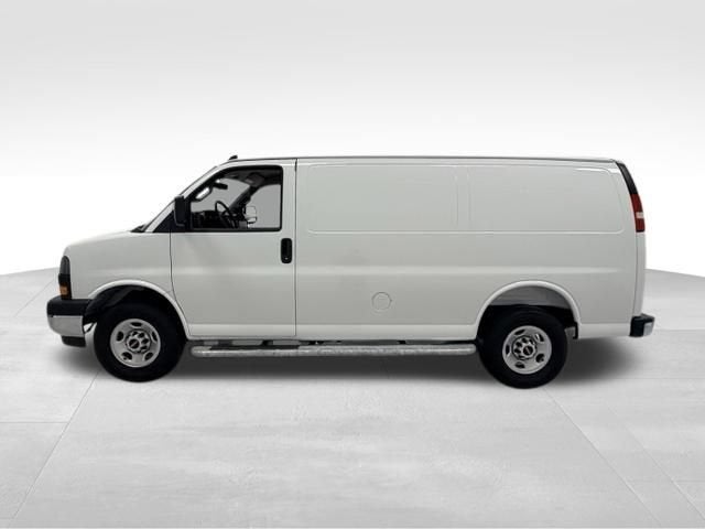 2025 GMC Savana Cargo Work Van