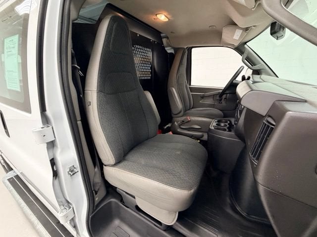 2025 GMC Savana Cargo Work Van