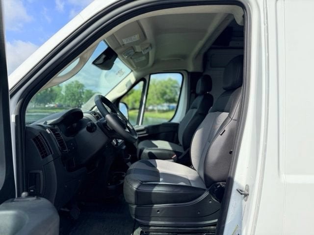 2026 RAM ProMaster Cargo Van Tradesman