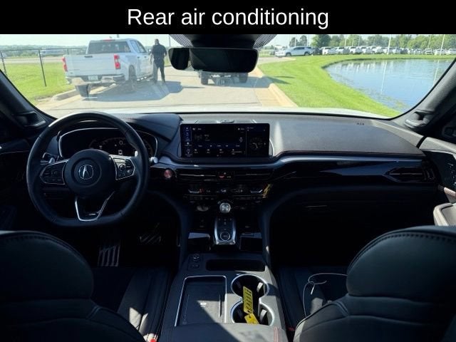 2025 Acura MDX w/A-Spec Package