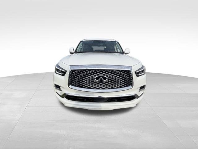 2022 INFINITI QX80 LUXE