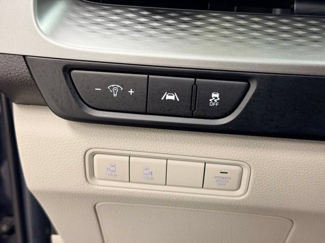 2022 Kia Carnival LX