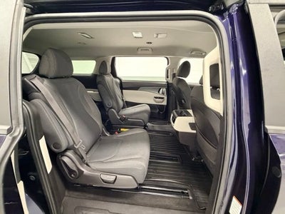 2022 Kia Carnival LX
