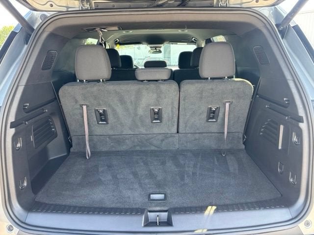 2024 Chevrolet Traverse LS