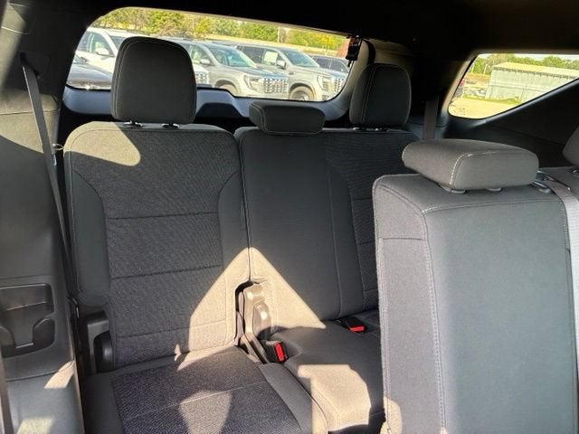 2024 Chevrolet Traverse LS