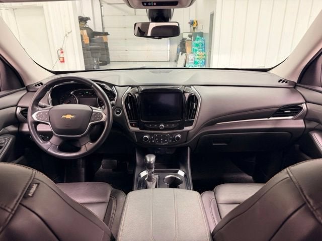 2021 Chevrolet Traverse LT Leather