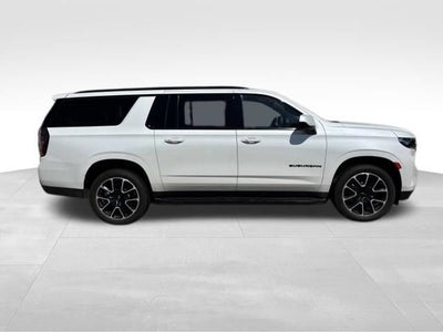 2023 Chevrolet Suburban RST