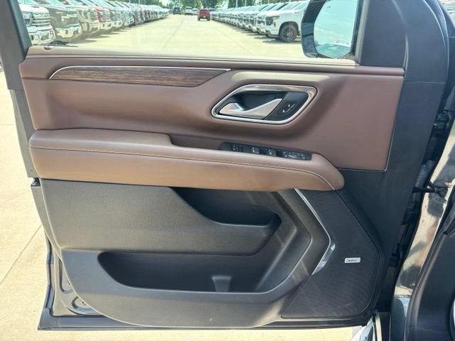 2022 Chevrolet Suburban High Country
