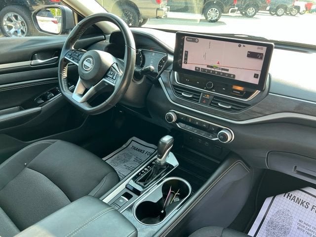 2023 Nissan Altima SV FWD