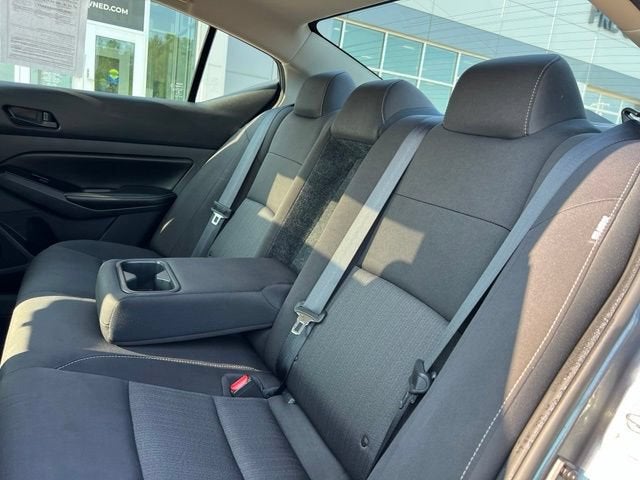 2023 Nissan Altima SV FWD