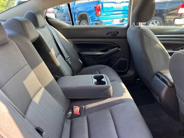 2023 Nissan Altima SV FWD
