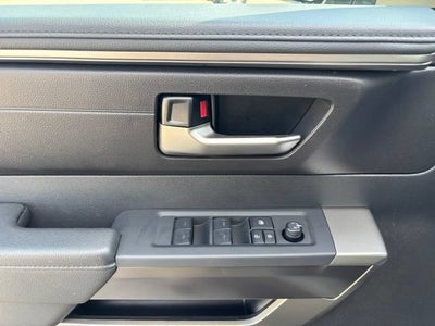 2026 Toyota Tundra SR5 CrewMax 5.5' Bed