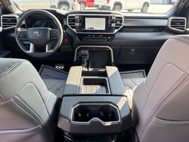 2026 Toyota Tundra SR5 CrewMax 5.5' Bed