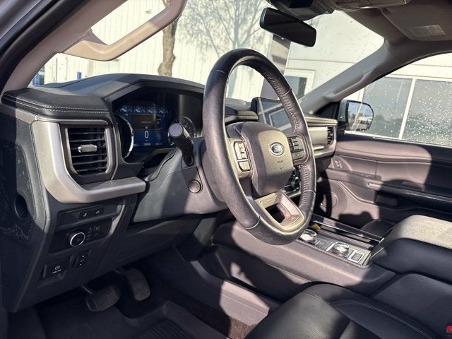 2022 Ford Expedition Max XLT