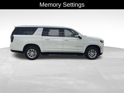 2025 Chevrolet Suburban LT