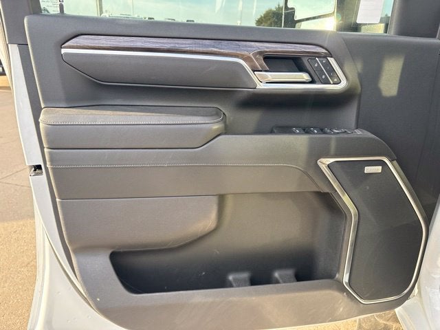 2025 Chevrolet Silverado 3500 HD LTZ