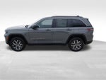 2027 Jeep Grand Cherokee GRAND CHEROKEE LAREDO X 4X4