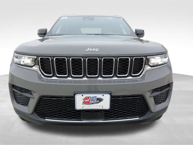 2027 Jeep Grand Cherokee GRAND CHEROKEE LAREDO X 4X4