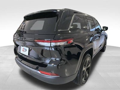 2027 Jeep Grand Cherokee GRAND CHEROKEE LIMITED 4X4