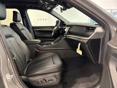 2027 Jeep Grand Cherokee GRAND CHEROKEE LIMITED 4X4