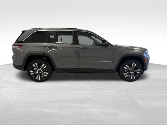 2027 Jeep Grand Cherokee GRAND CHEROKEE LIMITED 4X4