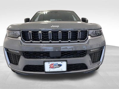 2027 Jeep Grand Cherokee GRAND CHEROKEE LIMITED 4X4