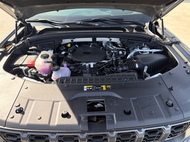 2027 Jeep Grand Cherokee GRAND CHEROKEE LIMITED 4X4