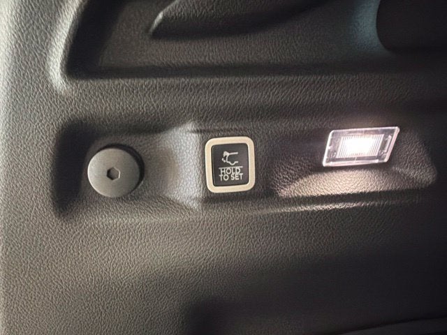 2027 Jeep Grand Cherokee GRAND CHEROKEE L LIMITED 4X4