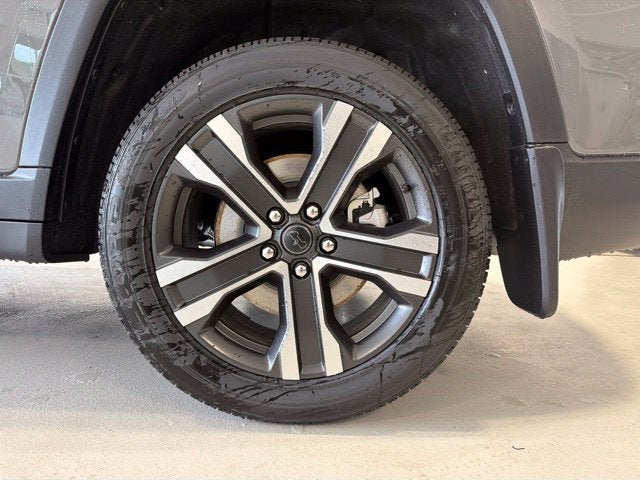 2027 Jeep Grand Cherokee GRAND CHEROKEE L LIMITED 4X4