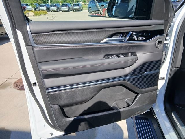 2026 Jeep Grand Wagoneer GRAND WAGONEER L SUMMIT OBSIDIAN 4X4