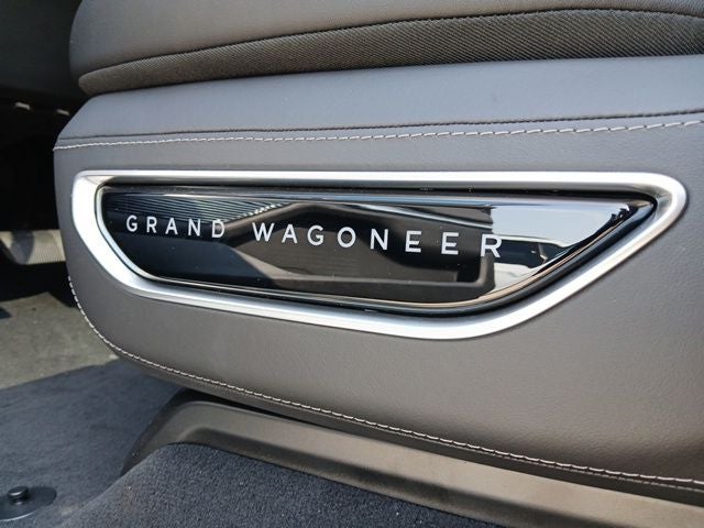 2026 Jeep Grand Wagoneer GRAND WAGONEER SUMMIT OBSIDIAN 4X4