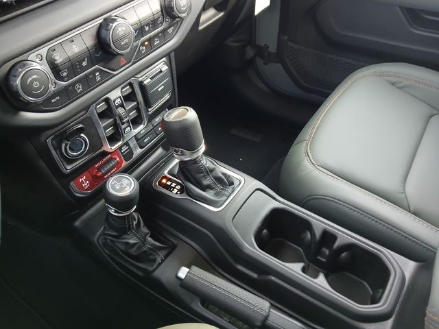 2026 Jeep Gladiator GLADIATOR MOJAVE X 4X4