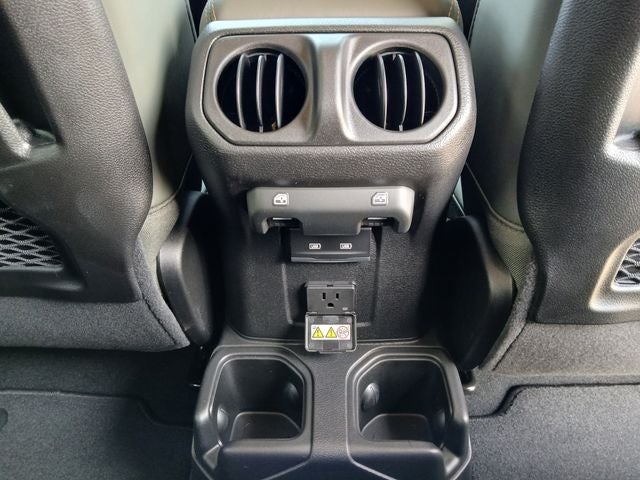 2026 Jeep Gladiator GLADIATOR MOJAVE X 4X4