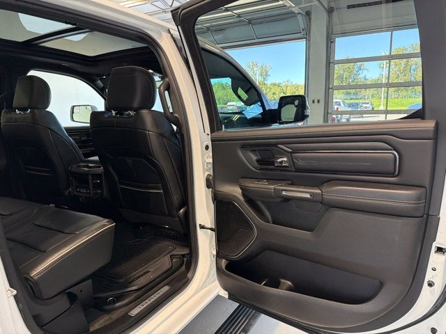 2023 RAM 1500 Limited Crew Cab 4x4 5'7' Box