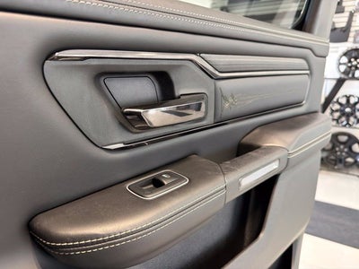 2023 RAM 1500 Limited Crew Cab 4x4 5'7' Box