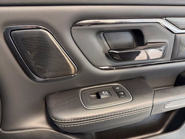 2023 RAM 1500 Limited Crew Cab 4x4 5'7' Box