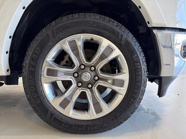 2023 RAM 1500 Limited Crew Cab 4x4 5'7' Box