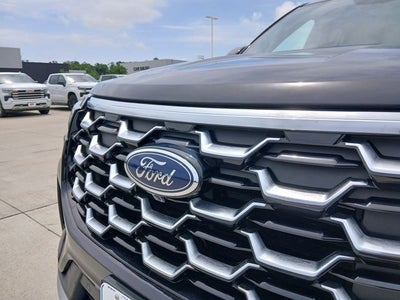 2025 Ford Explorer Platinum