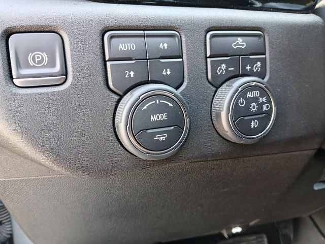 2024 Chevrolet Silverado 1500 4WD Crew Cab Short Bed RST