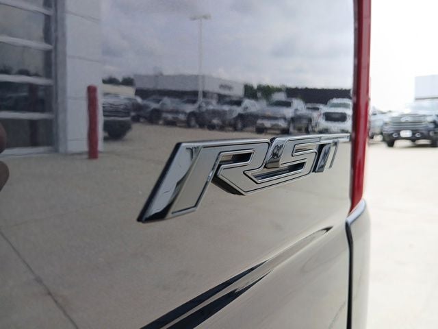 2022 Chevrolet Silverado 1500 4WD Crew Cab Short Bed RST