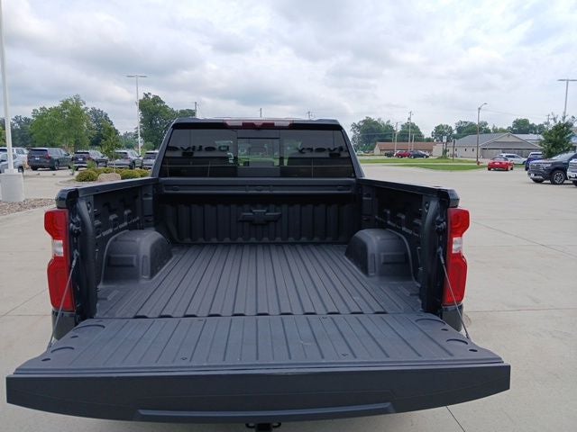2022 Chevrolet Silverado 1500 4WD Crew Cab Short Bed RST