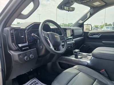 2024 Chevrolet Silverado 1500 4WD Crew Cab Short Bed LTZ