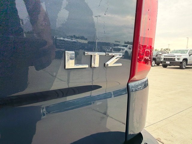 2022 Chevrolet Silverado 1500 4WD Crew Cab Standard Bed LTZ